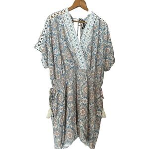 DAVI & DANI Blue and Cream Patterned Romper